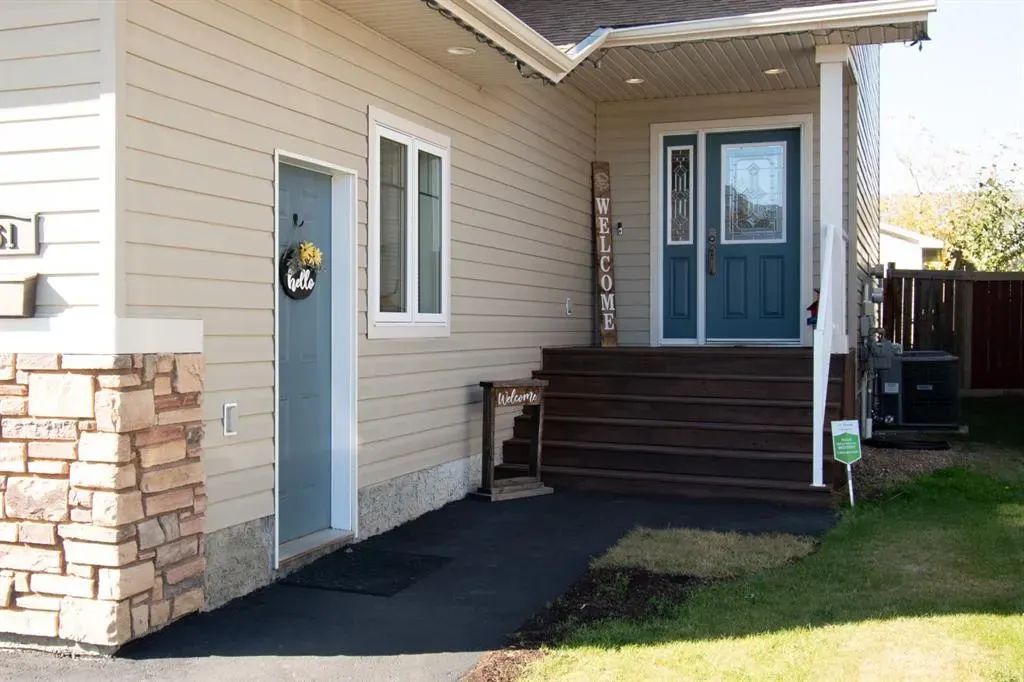 161 Lynx Crescent