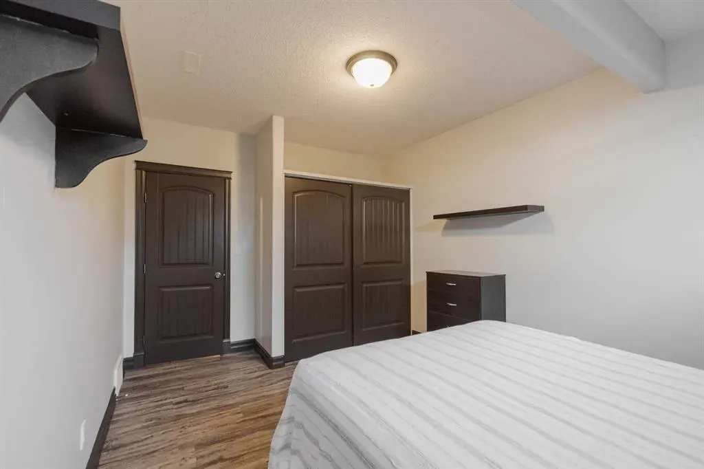 161 Lynx Crescent