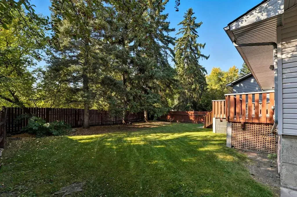 719 Willamette Drive SE