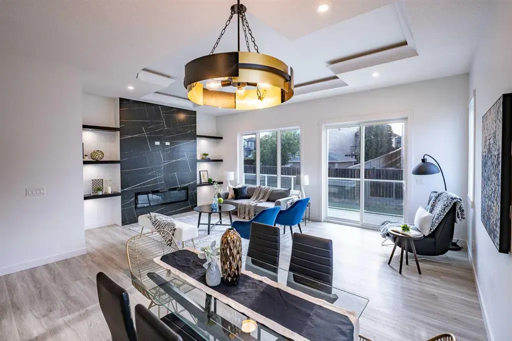 52 Lakes Estates Circle