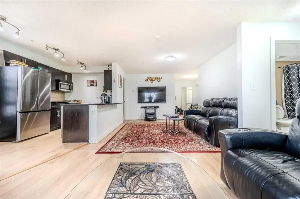7180 80 Avenue NE, #201