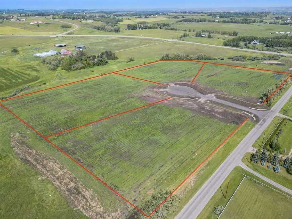 Lot 1 32 Street W