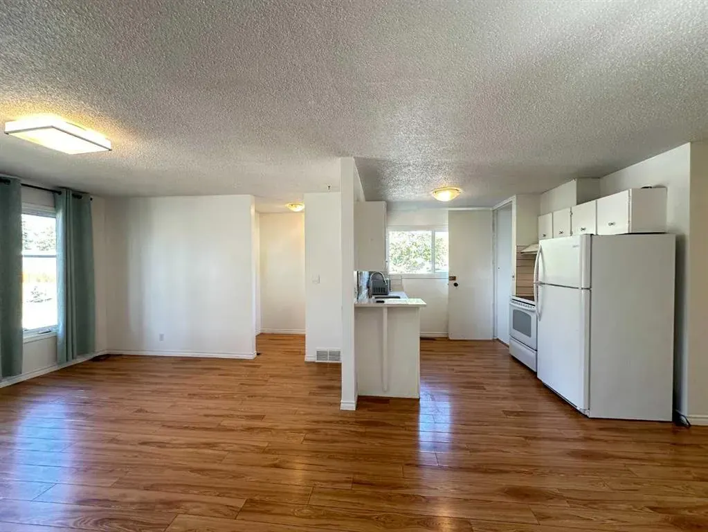 121 Huntford Close NE