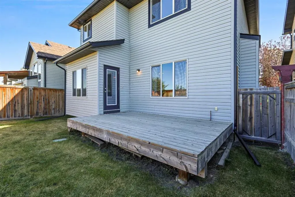 114 Everglen Crescent SW
