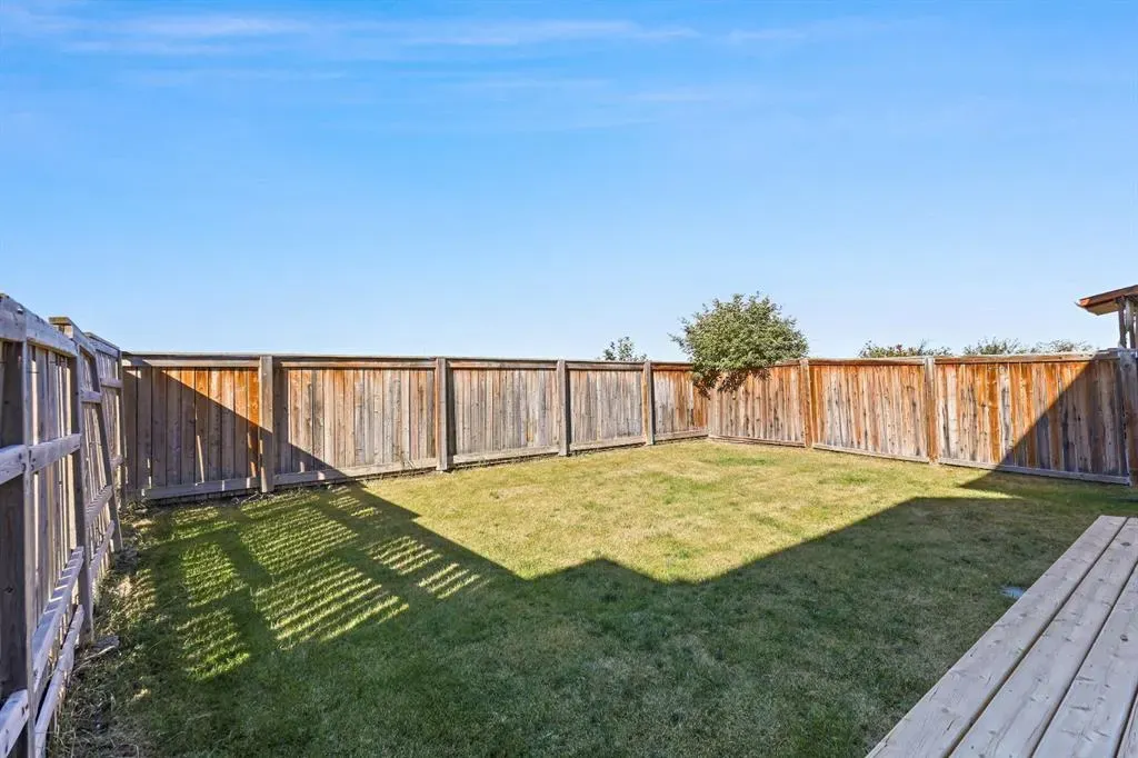 114 Everglen Crescent SW