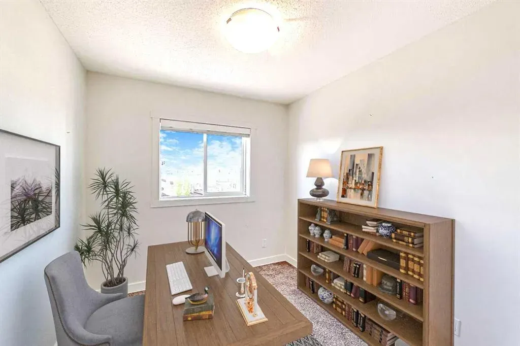 10 Walden Lane SE