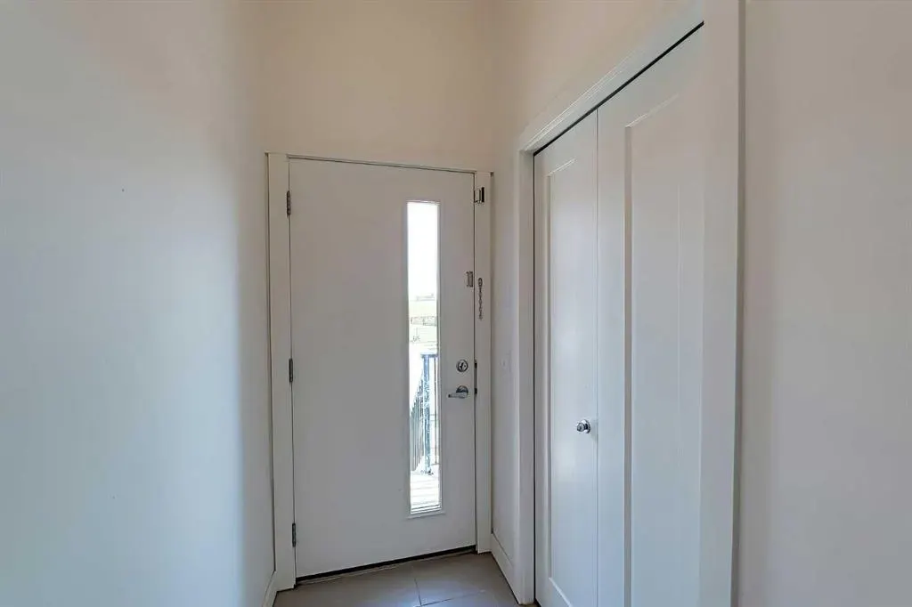 10 Walden Lane SE