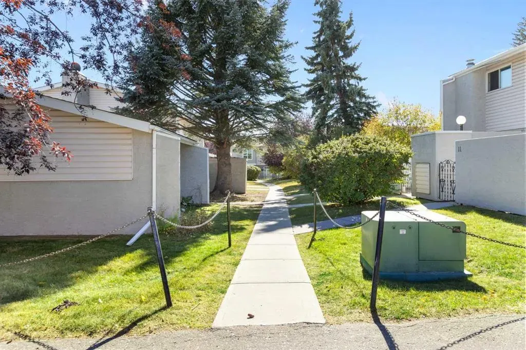 4915 45 Street SW, #7