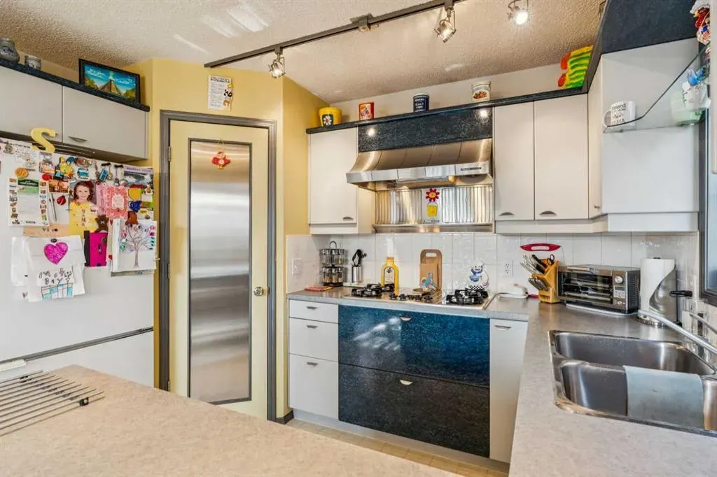 142 Elizabeth Way SE