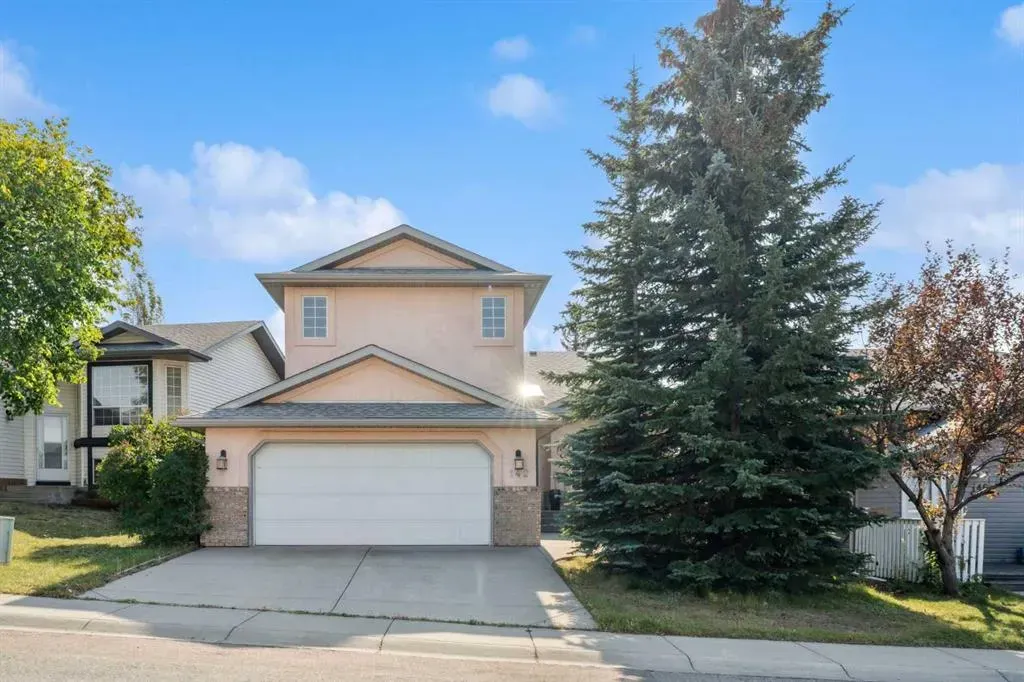 142 Elizabeth Way SE