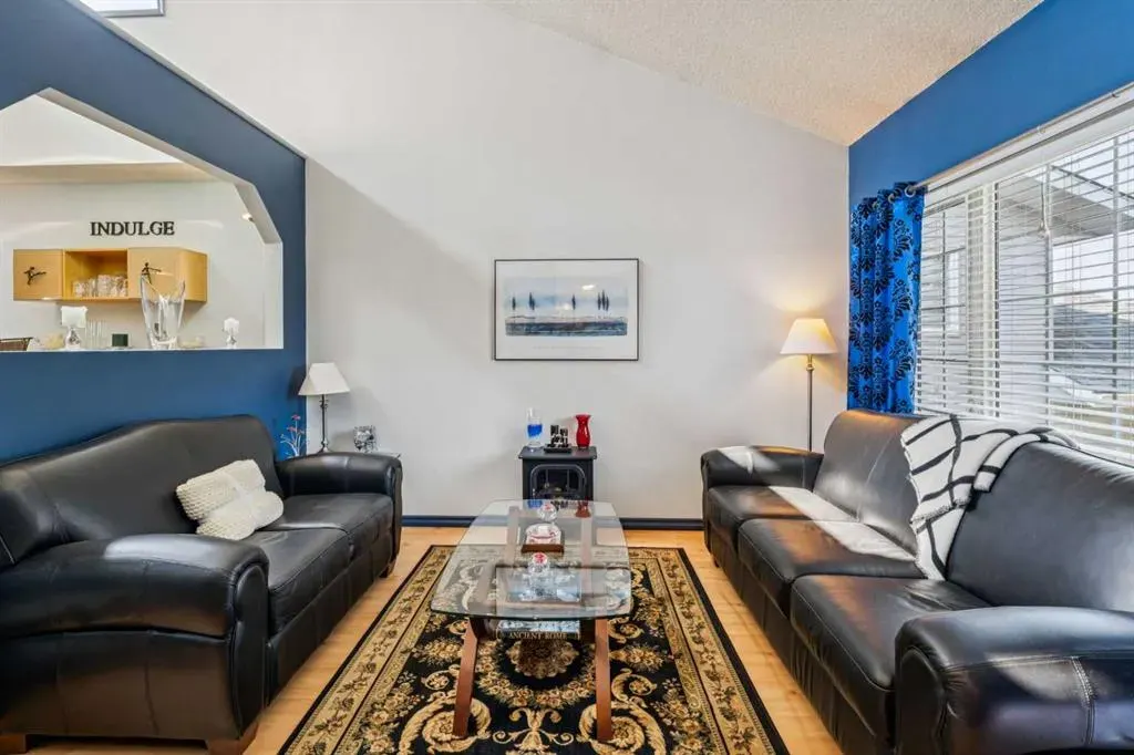 142 Elizabeth Way SE