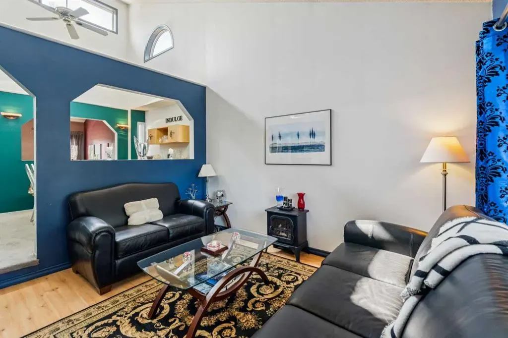 142 Elizabeth Way SE
