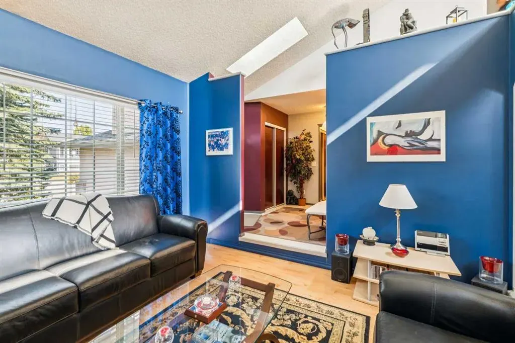 142 Elizabeth Way SE