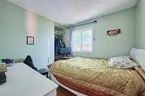47 Doverglen Crescent SE