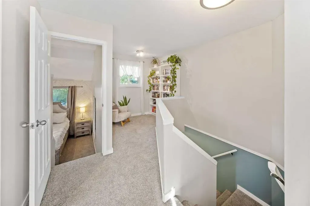 567 Edmonton Trail NE, #12