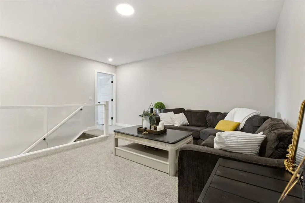 62 Setonstone Passage SE