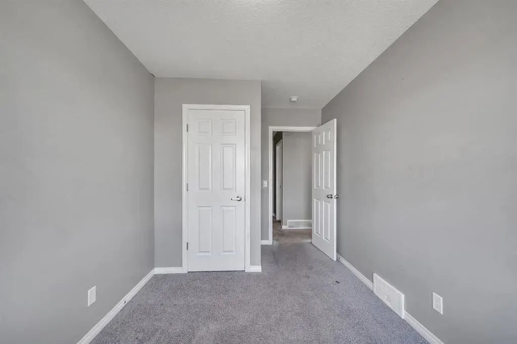 341 Cityscape Court NE