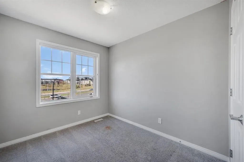 341 Cityscape Court NE