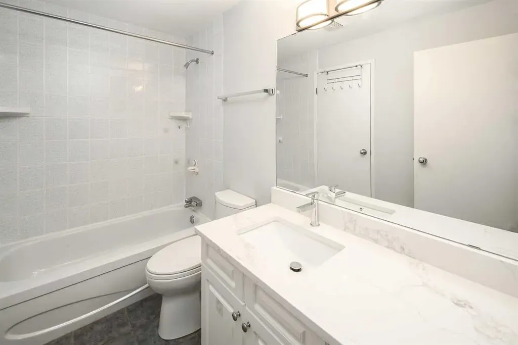 545 18 Avenue SW, #310