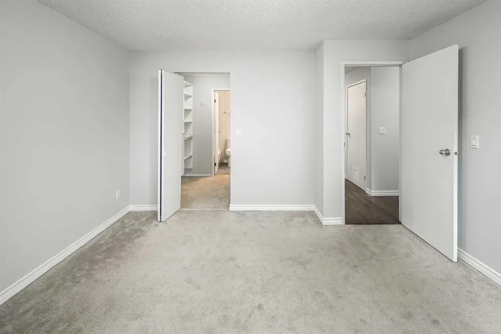 545 18 Avenue SW, #310