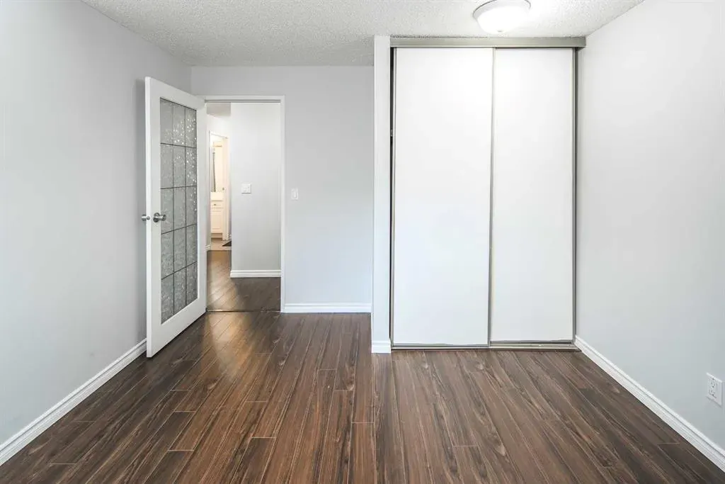 545 18 Avenue SW, #310