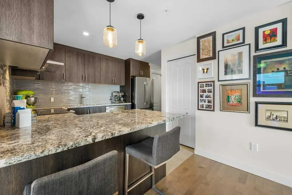 303 13 Avenue SW, #810