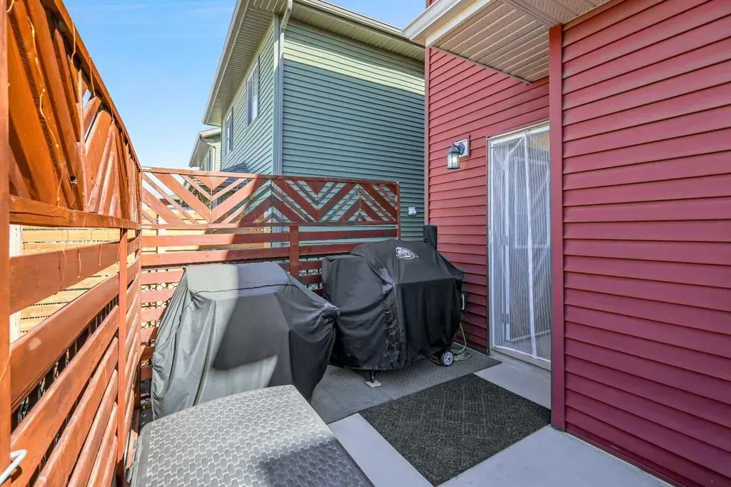 194 Canals Close SW