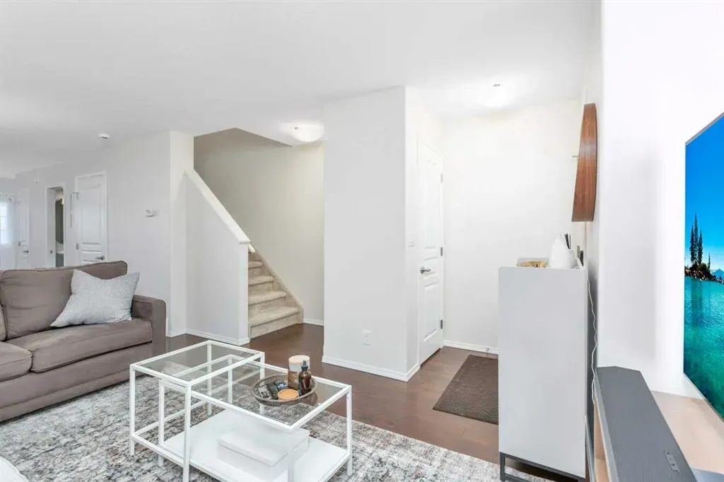 339 Viscount Drive, #303