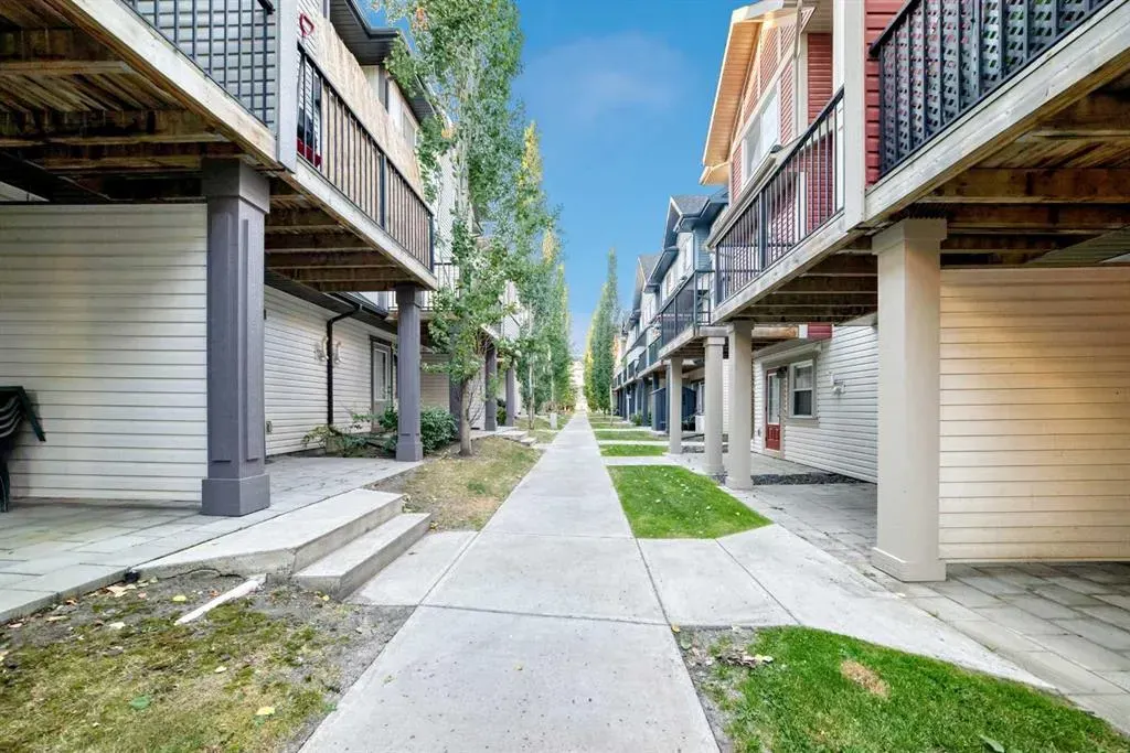 49 New Brighton Point SE