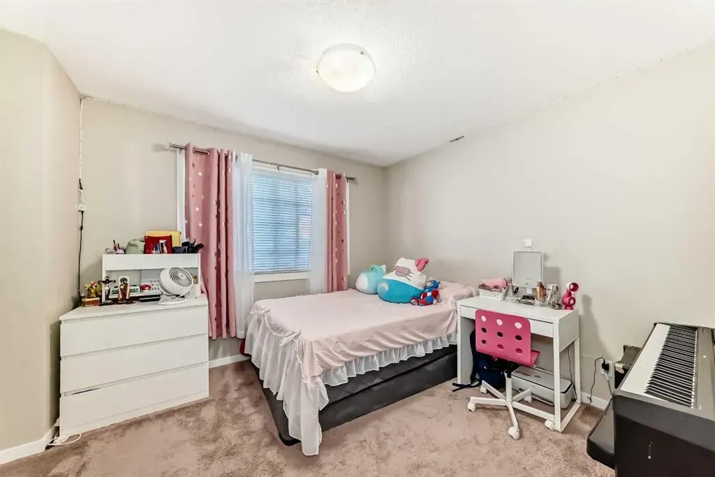 49 New Brighton Point SE