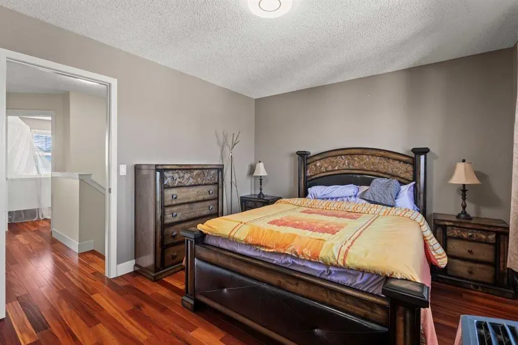 199 Cranberry Close SE
