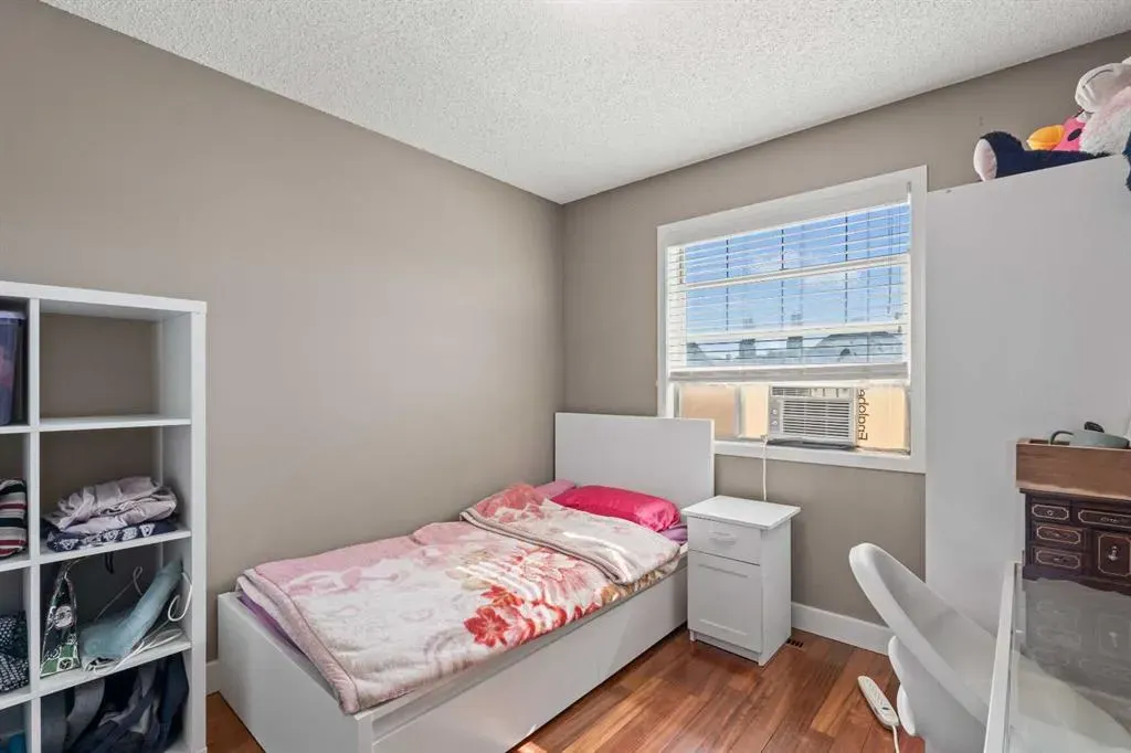 199 Cranberry Close SE