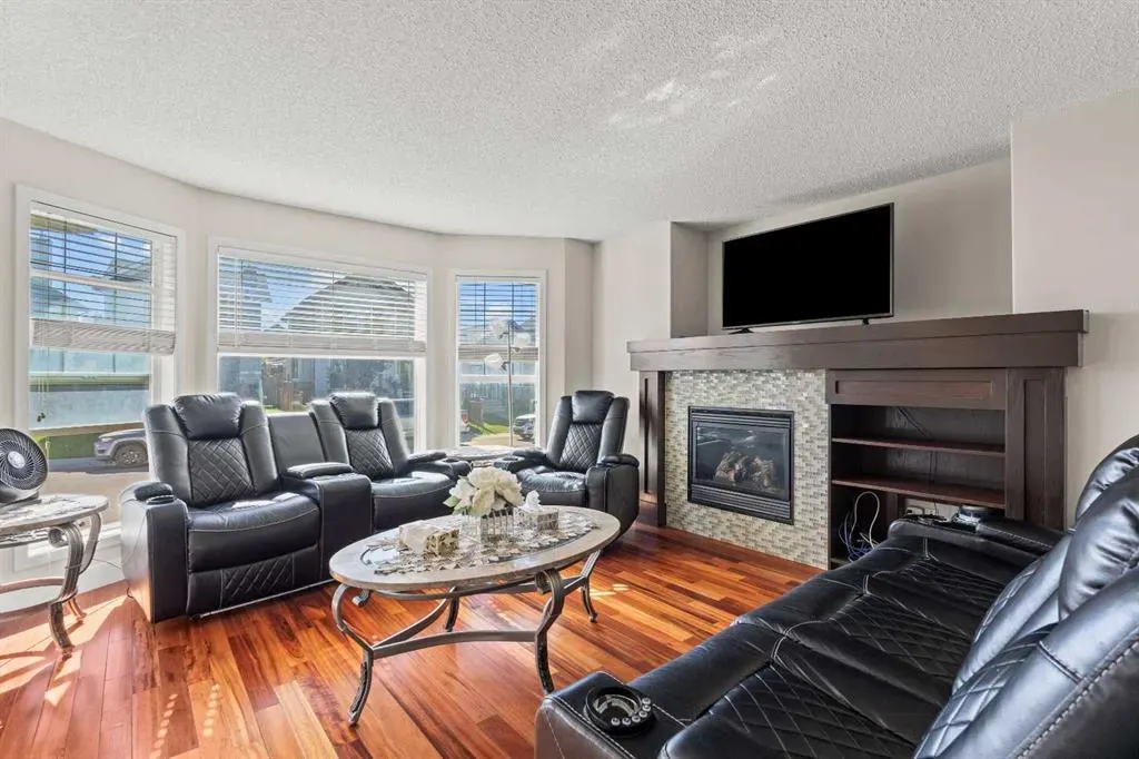 199 Cranberry Close SE