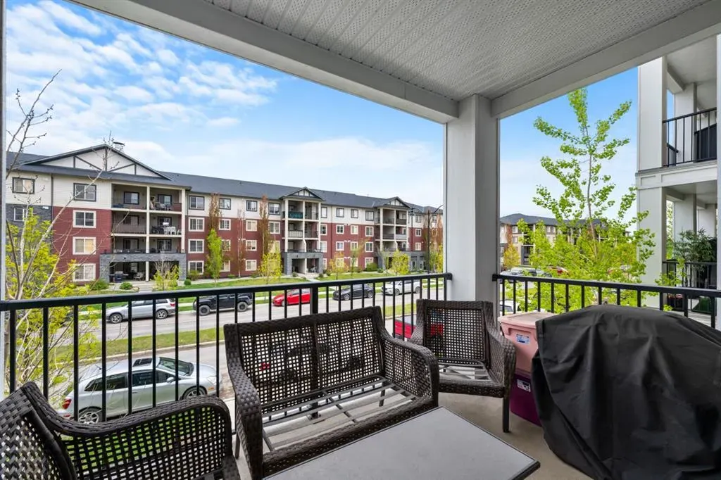 151 Legacy Main Street SE, #8202