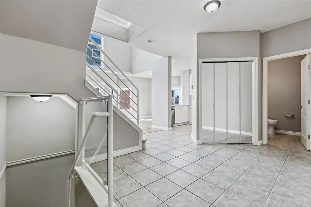1514 11 Street SW, #1207