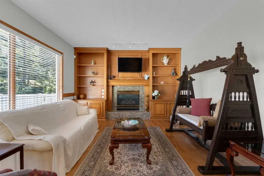 271 Mountain Park Drive SE