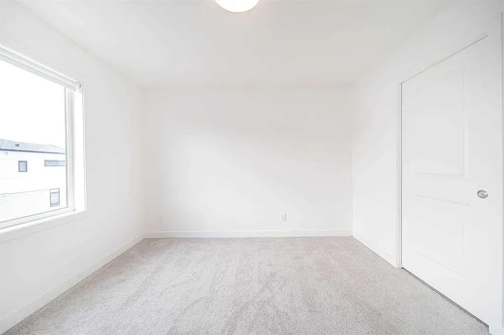 8535 19 Avenue SE, #105