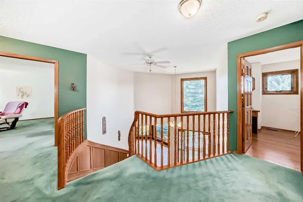 52 Scenic Ridge Place NW