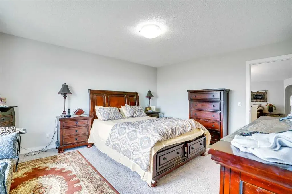 272 Skyview Shores Manor NE