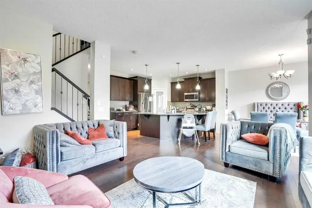 272 Skyview Shores Manor NE