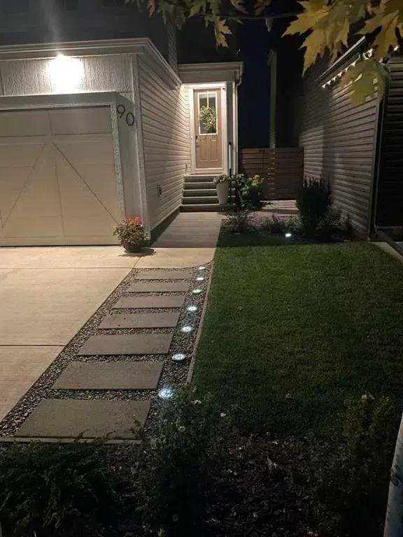 90 Savoy Landing SE