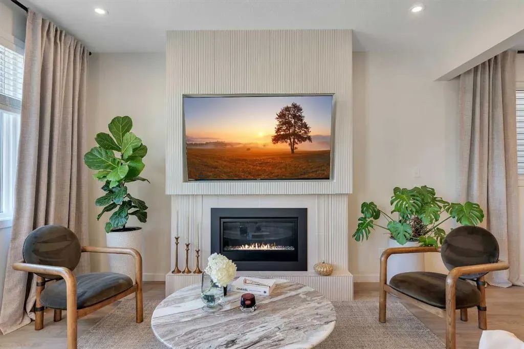 90 Savoy Landing SE