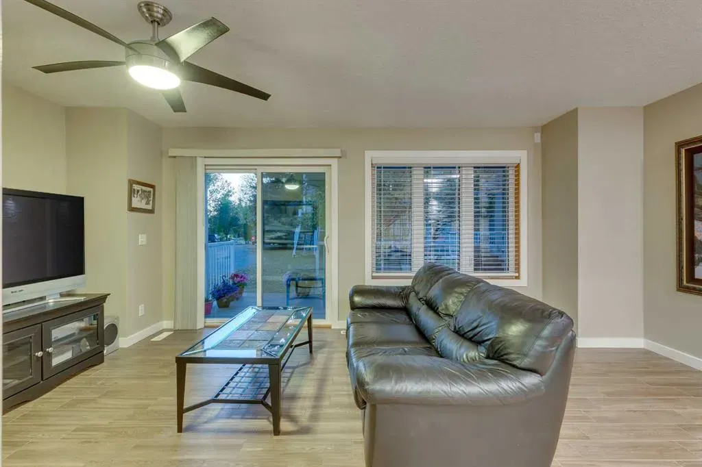 60 Inglewood Cove SE