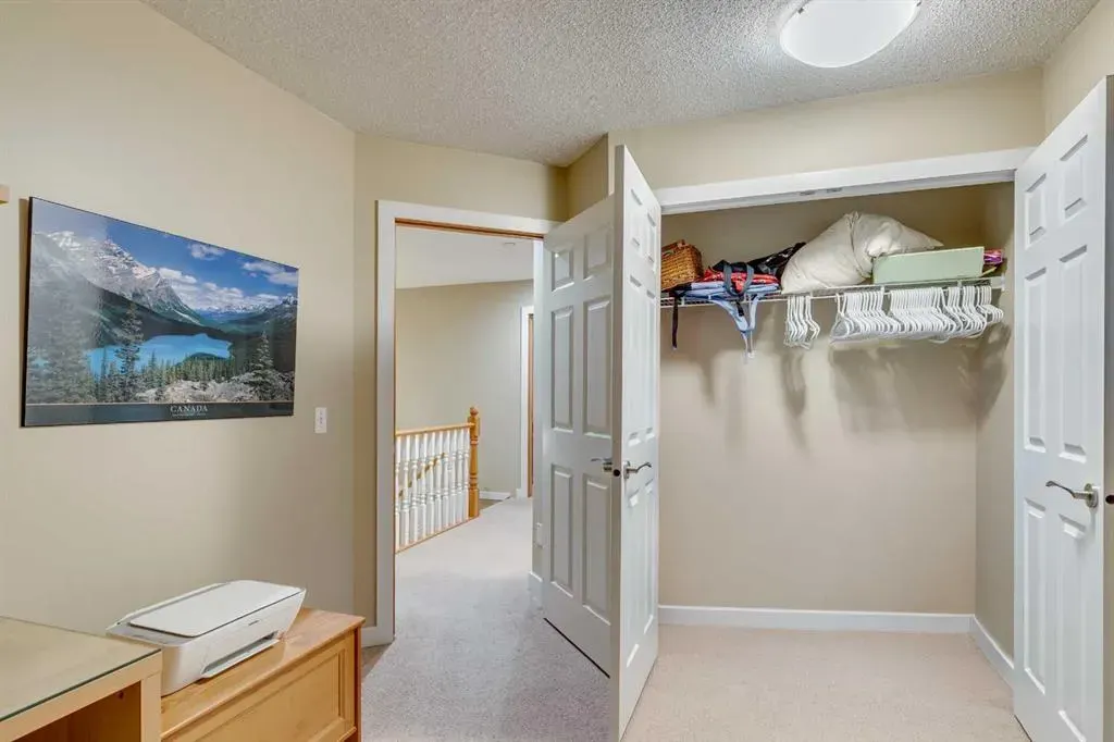 60 Inglewood Cove SE