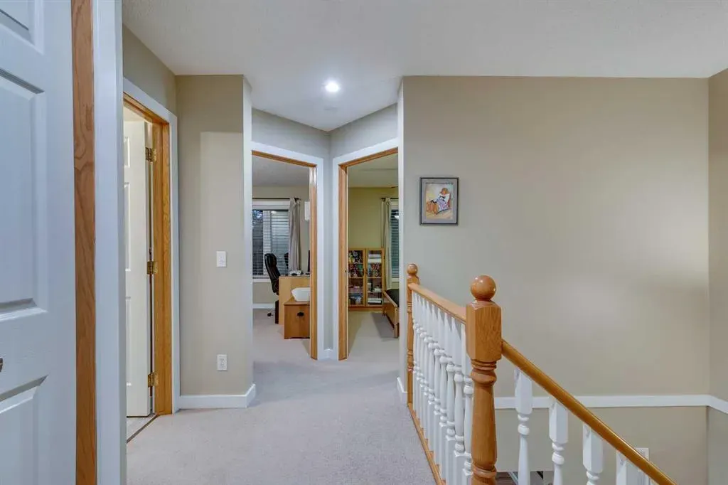 60 Inglewood Cove SE