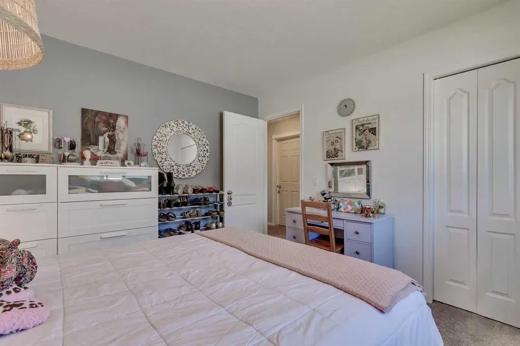 8 Bayside Place, #207