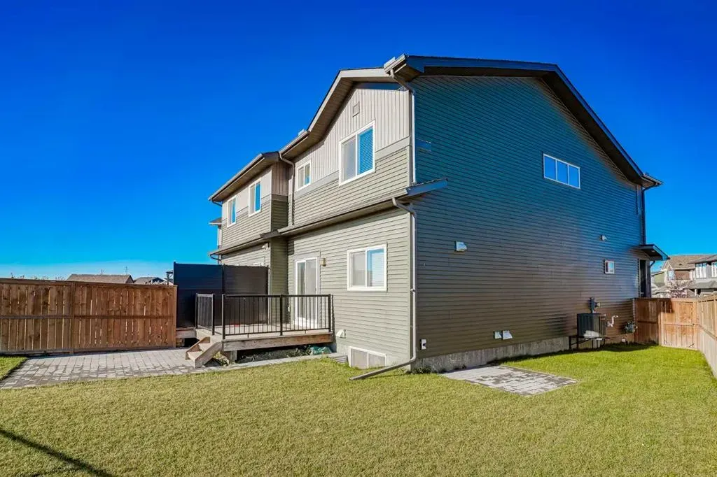 170 Carringvue Park NW