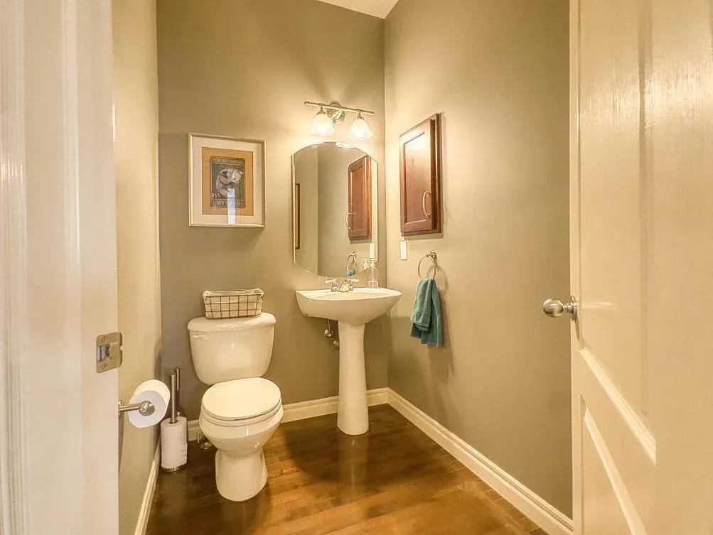 27 Tuscany Estates Drive NW
