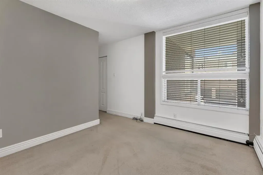 1123 13 Avenue SW, #106