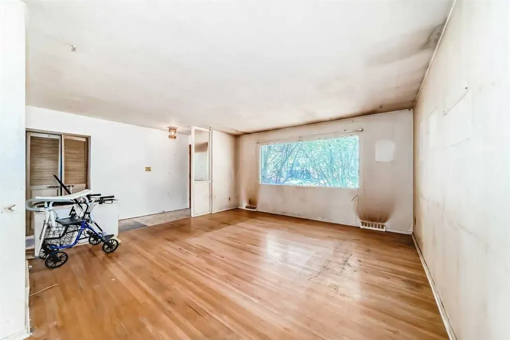 79 Fyffe Road SE
